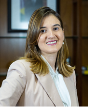 YANA DUMARESQ SOBRAL ALVES